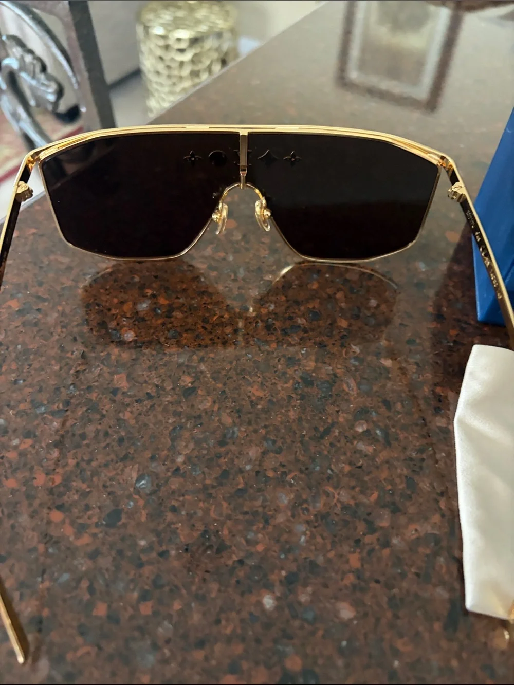 Louis Vuitton Gold Frame Brown Shield Sunglasses in PRICE NONNEGOTIABLE